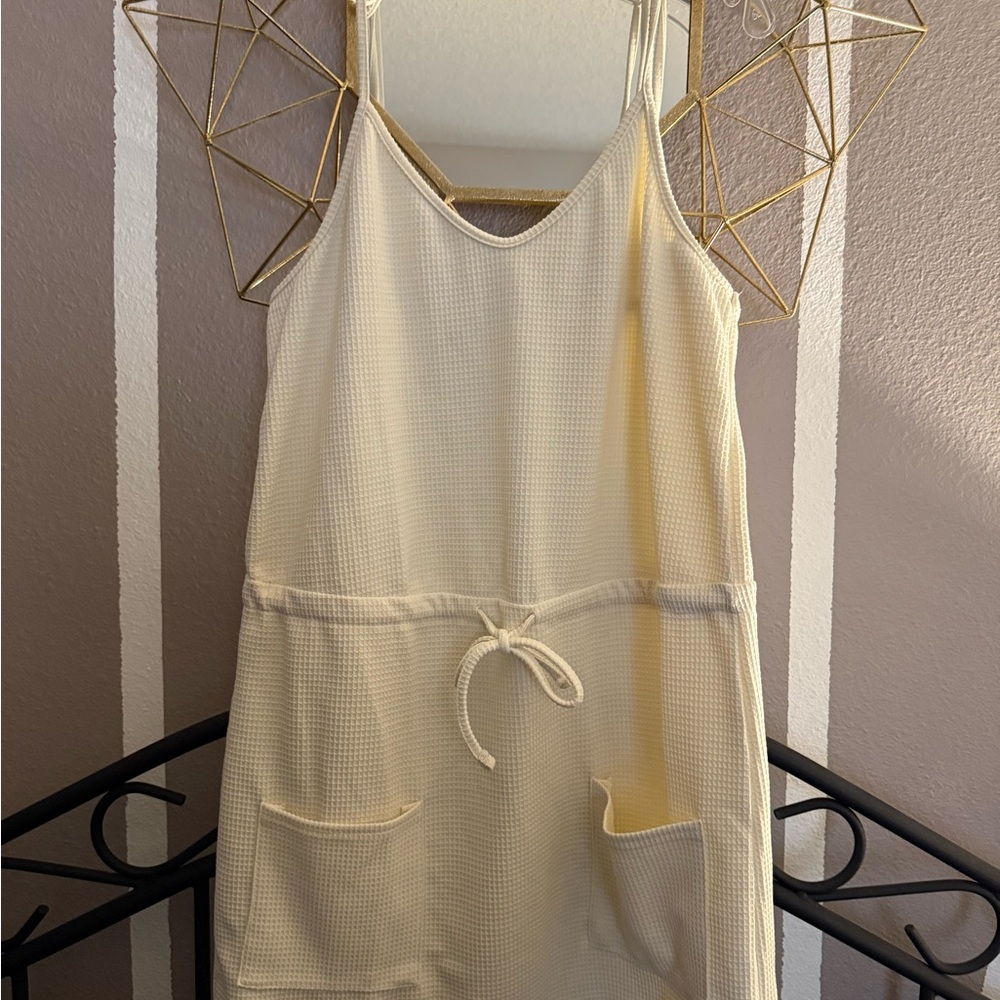 SHEIN Cream Jumpsuit with Adjustable Waist and V-Neck